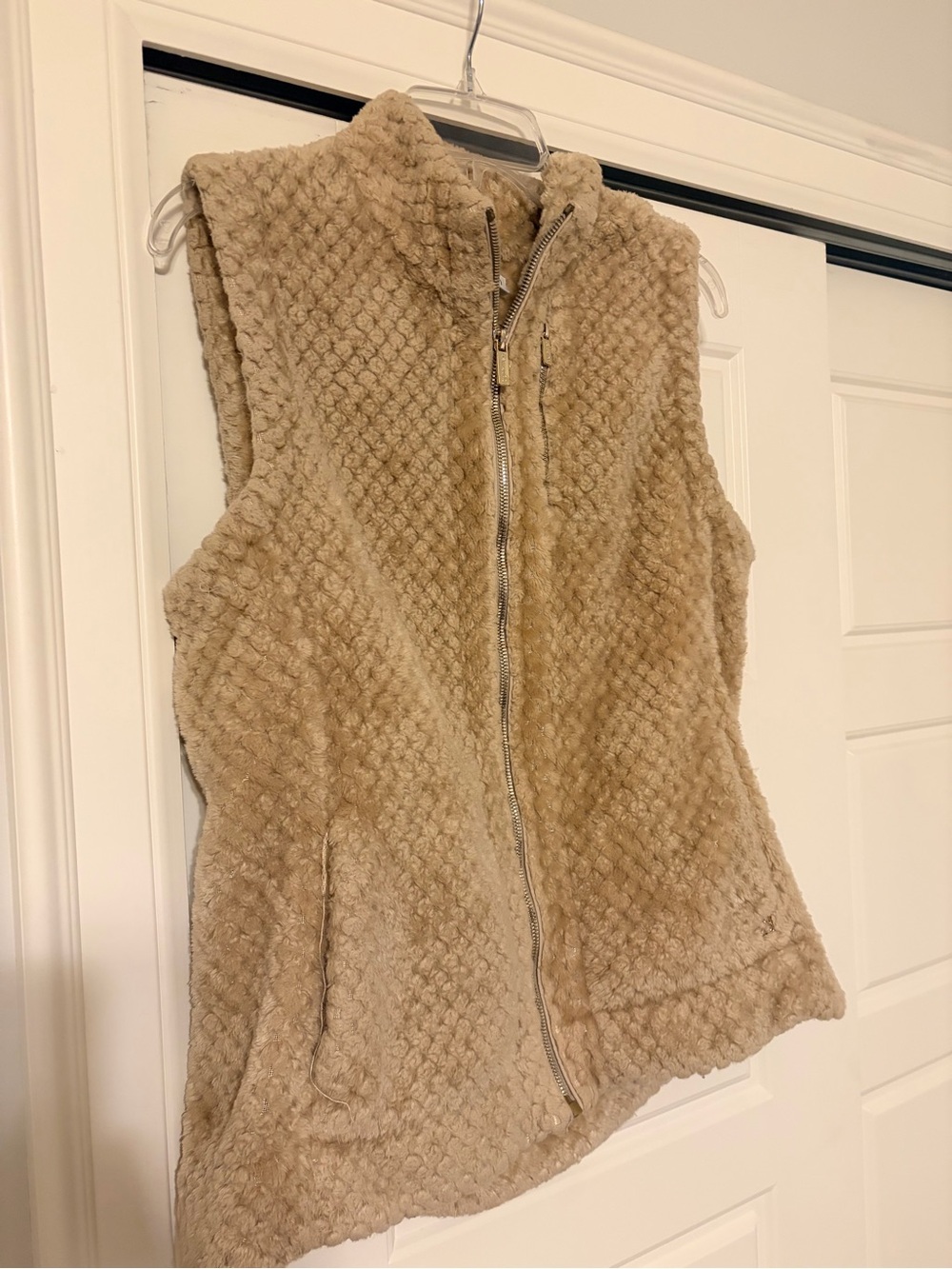 Calvin Klein L Beige Faux Fur Sherpa Zip Vest Cozy Fall Winter